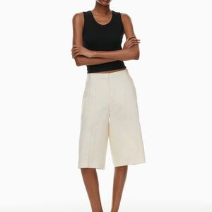 Aritzia - Babaton - Linen Capri